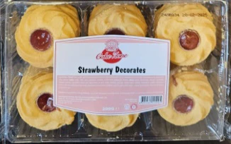 12x Cake Zone Viennese Strawberry