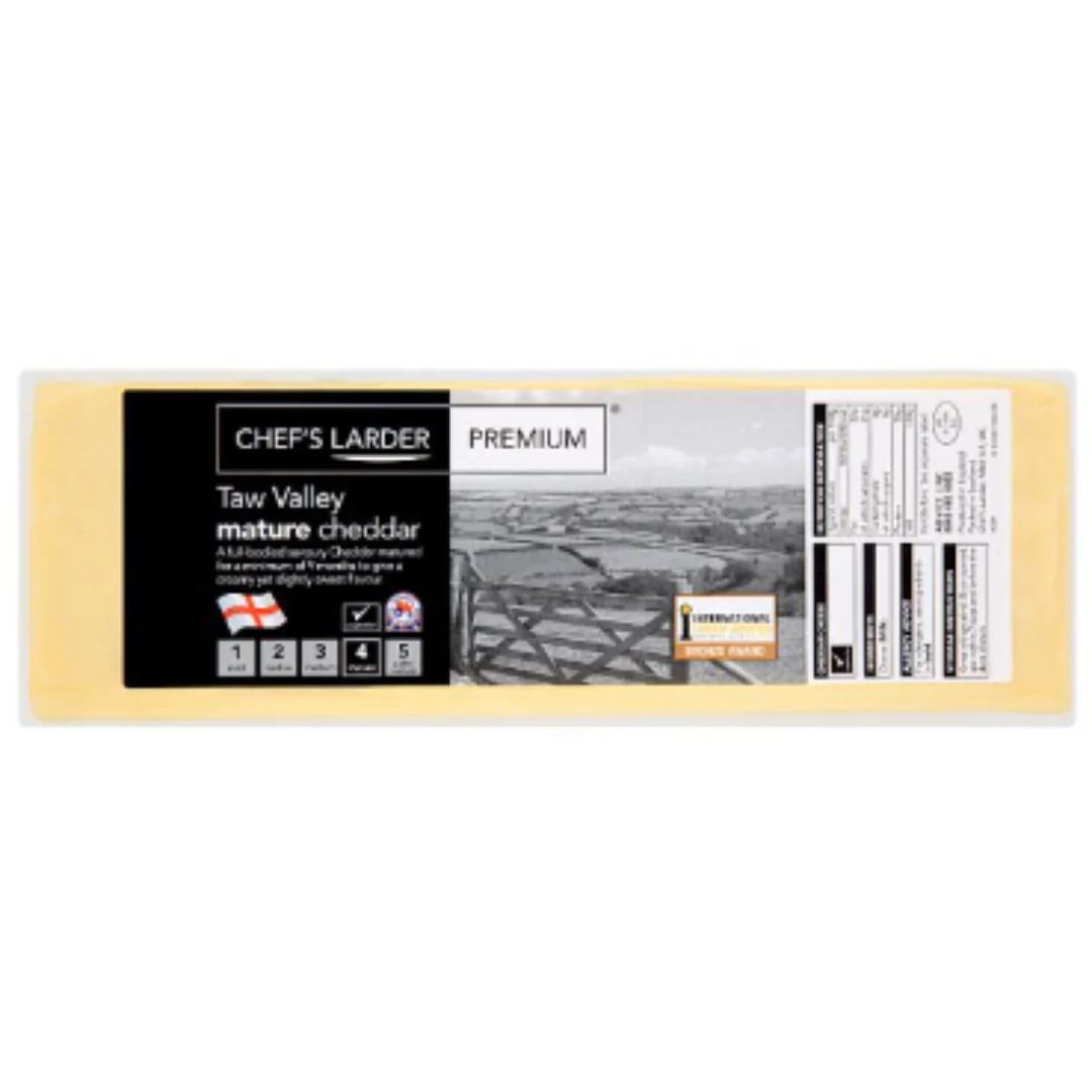 Chef's Larder Premium Taw Valley Mature Cheddar 5kg x 1