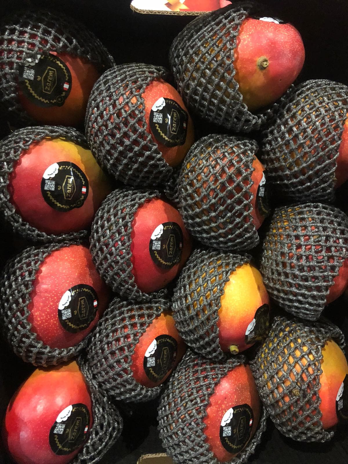 Fresh Peruvian Mango 1 Unit - Image 2