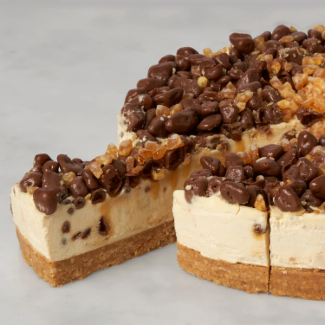English Cheesecake Company Honeycomb Golden Nugget Cheesecake 2.00kg