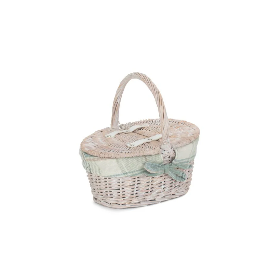 Child's White Wash Lidded Hamper With Cream Tartan Lining
